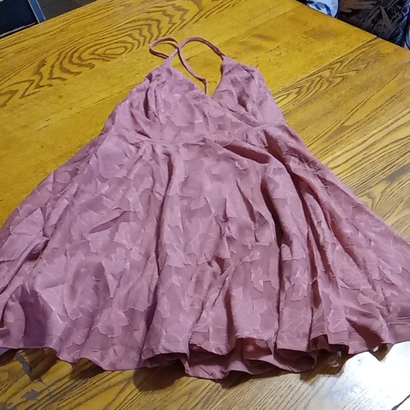 Lulu's Dress Womens MEDIUM New Summer Party DARK MAUVE BLUSH BROWN Open Back - Picture 1 of 5